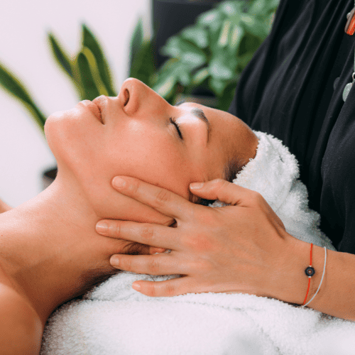 Ayurveda Gesichtsbehandlung Massagetechnik 1 Tag
